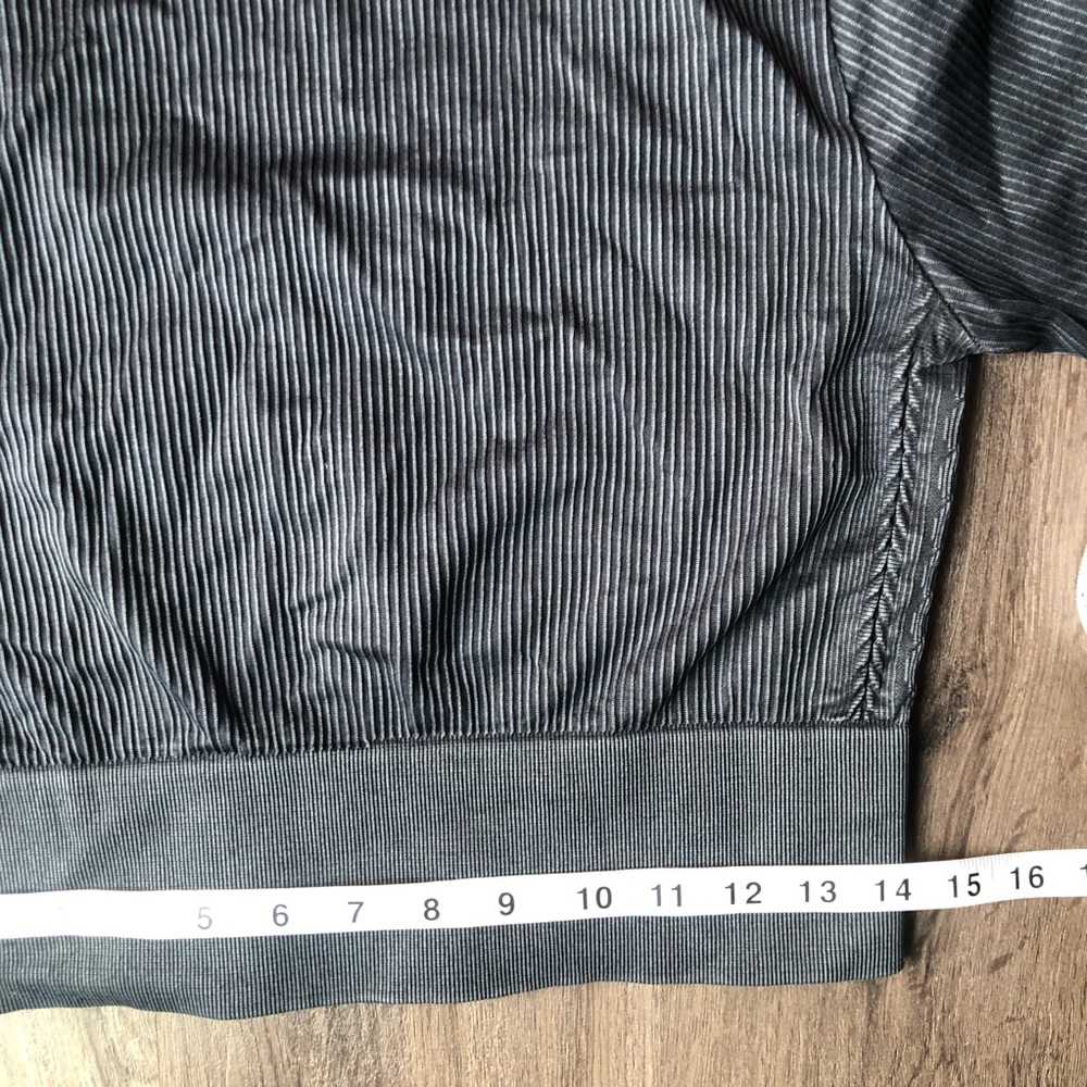 Aerie Offline Cropped Athletic Top Size XL Black Bodycon Workout Athleisure - Picture 7 of 10